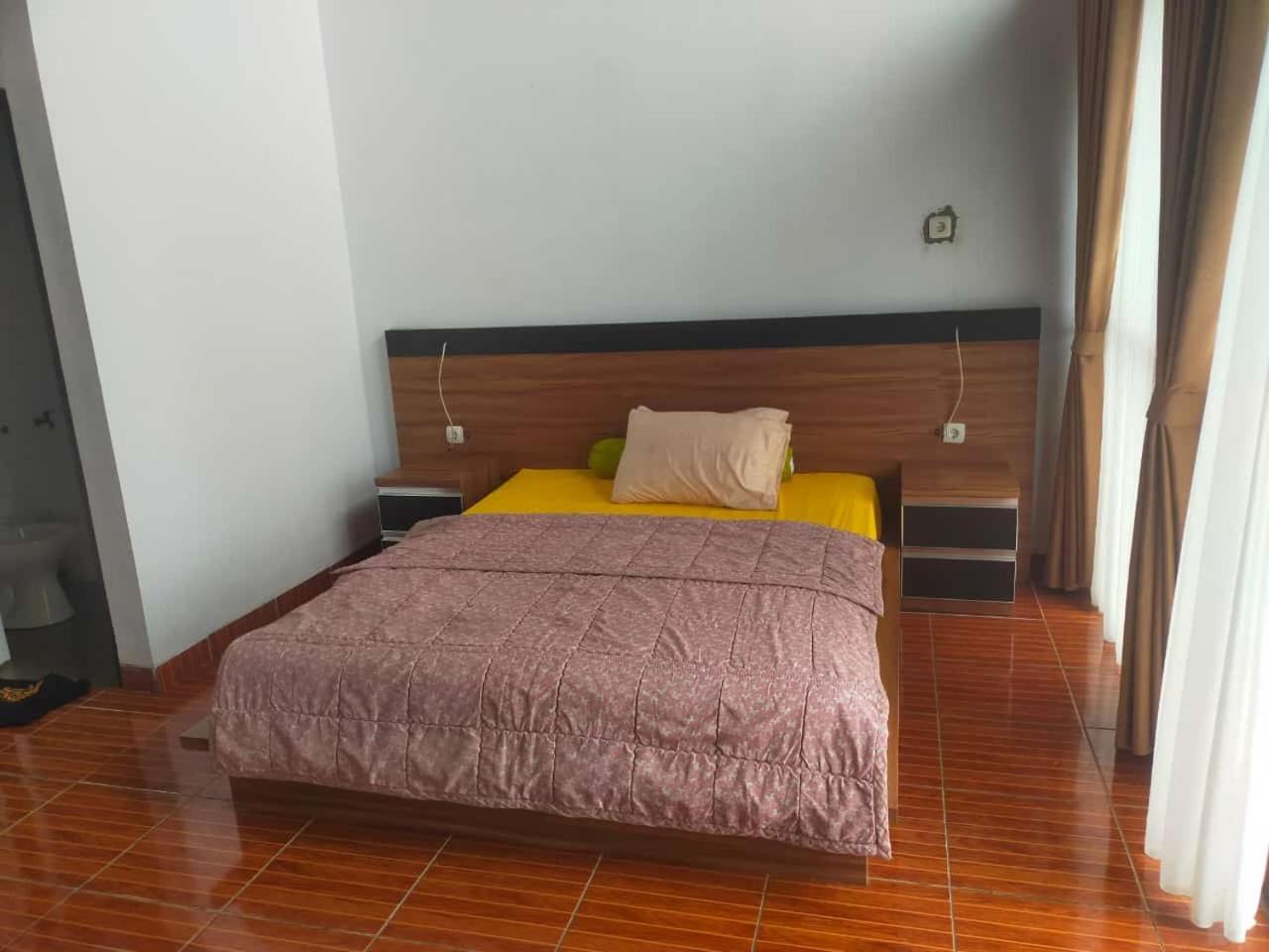 Angkoso Villa *